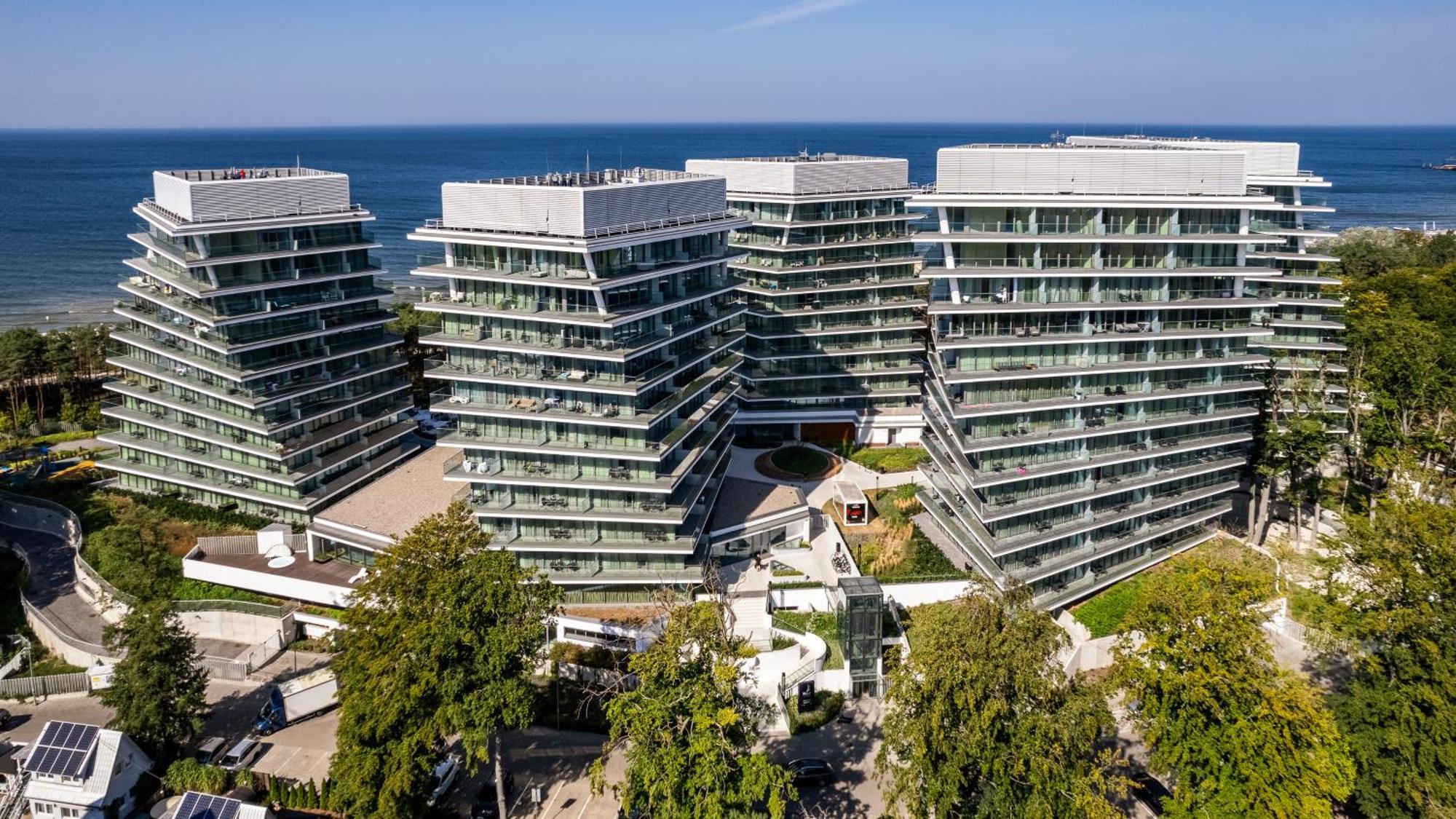 Prywatne Apartamenty Sun & Snow W Wave Z Basenem Miedzyzdroje Buitenkant foto